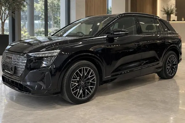 آئودی Q5 e-tron