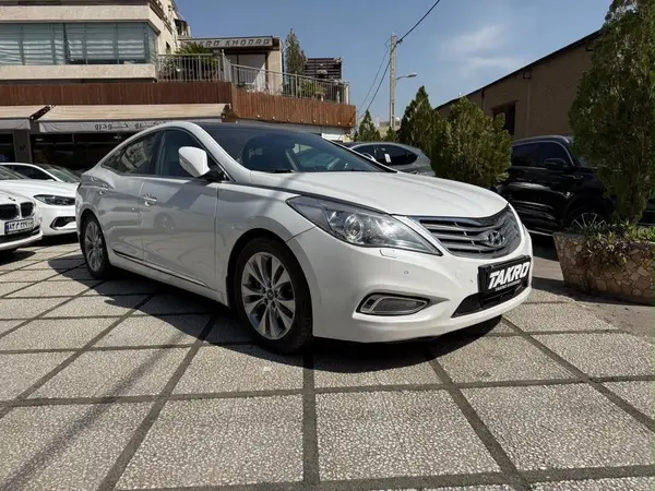هیوندای آزرا (گرنجور)
