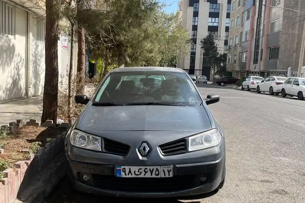 رنو مگان (وارداتی)