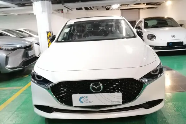 عکس مزدا 3 وارداتی