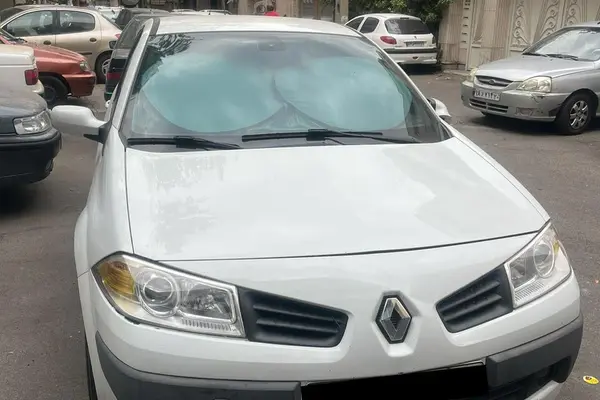 رنو مگان (مونتاژ)
