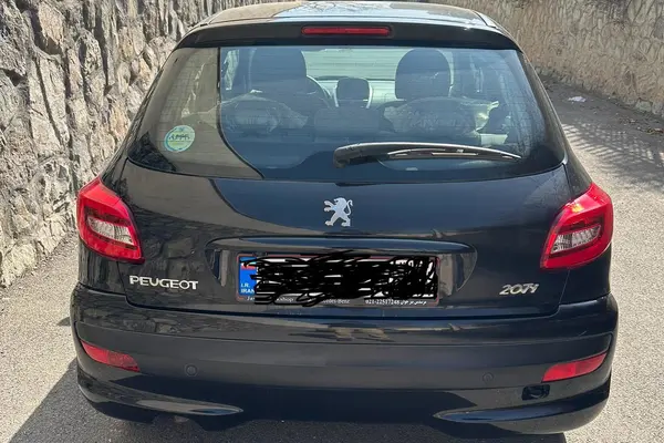 پژو 207