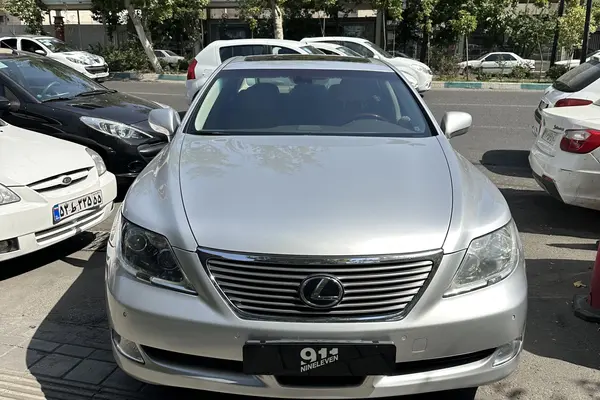 لکسوس LS