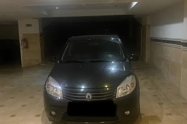 رنو ساندرو