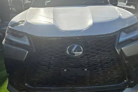 لکسوس LX
