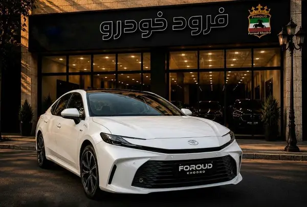تویوتا کمری هیبرید