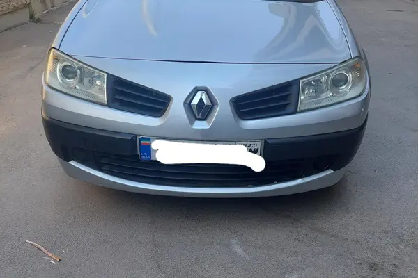 رنو مگان (مونتاژ)