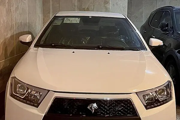 عکس دنا پلاس EF7P