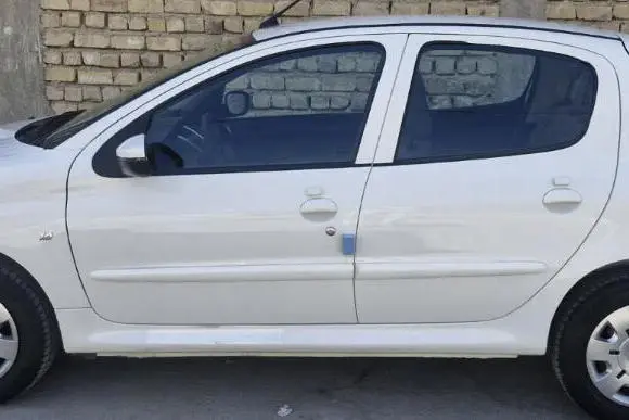 پژو 207