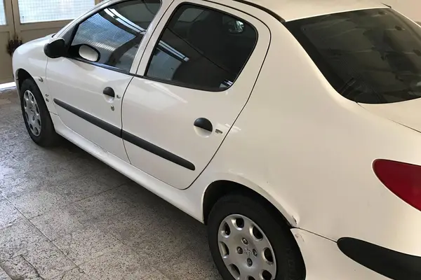 پژو 206 SD
