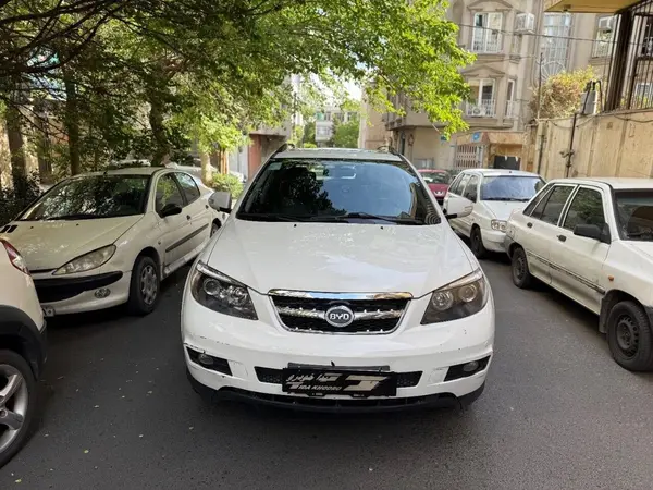 بی وای دی S6
