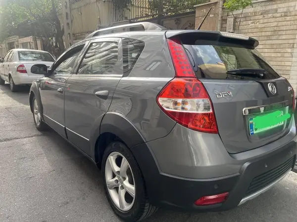 عکس دانگ فنگ H30 کراس