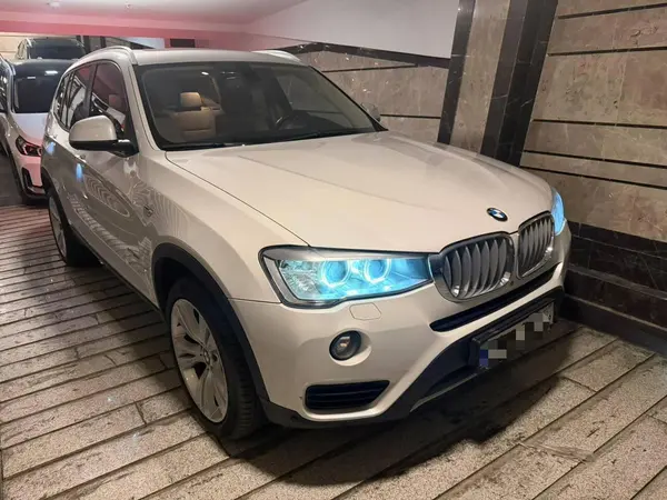 بی ام و X3