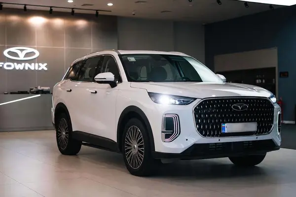 فونیکس F9