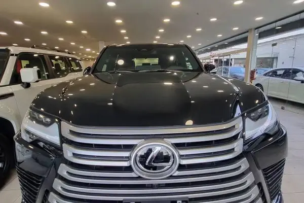 لکسوس LX