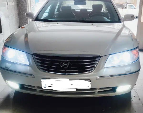 هیوندای آزرا (گرنجور)