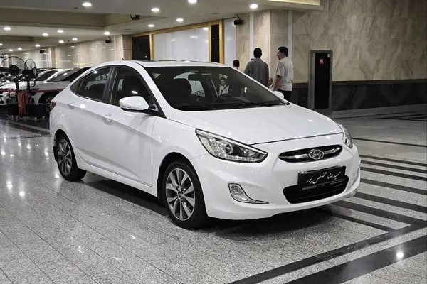 عکس هیوندای اکسنت (مونتاژ)