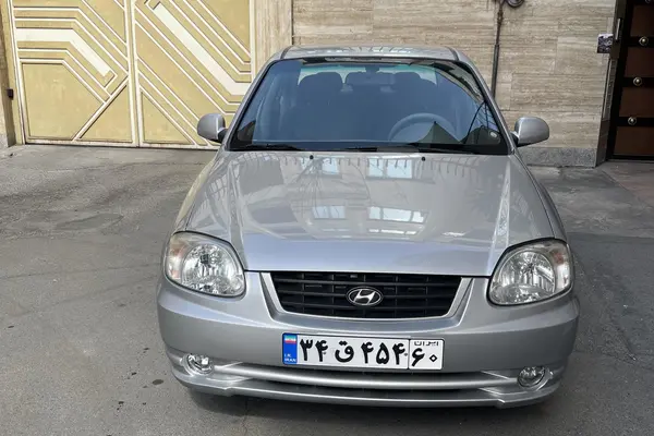 هیوندای ورنا