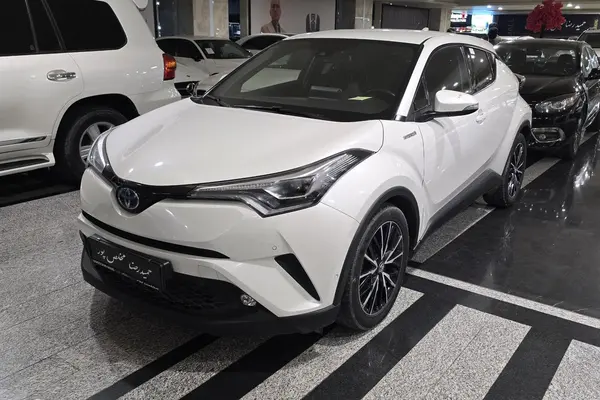 تویوتا C-HR هیبرید