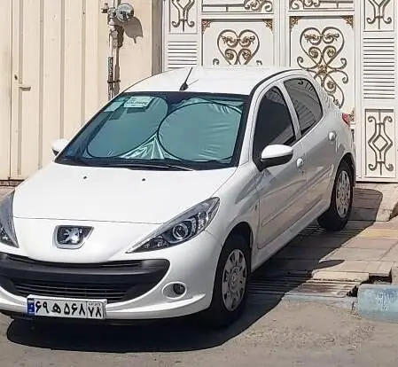 پژو 207