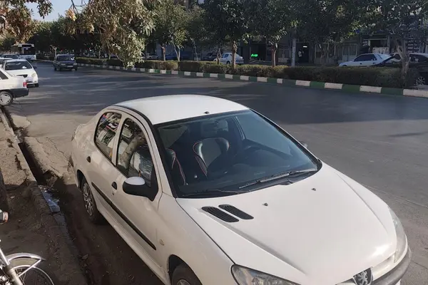 پژو 206 SD