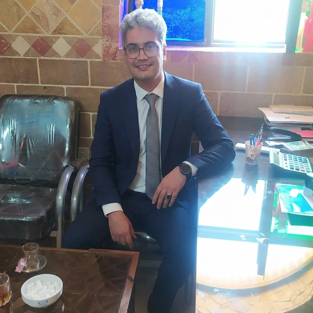 مسلم ارزانی - مشاور نمایشگاه