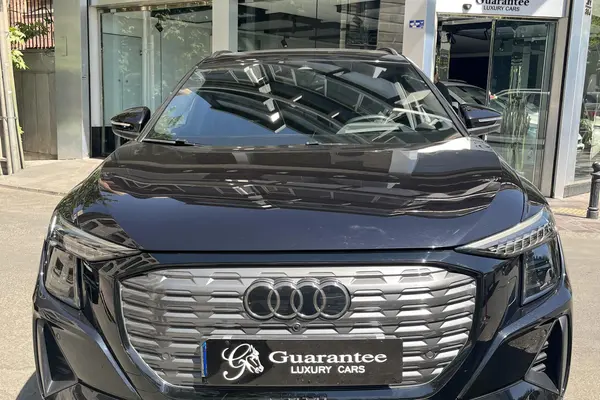 عکس آئودی Q5 e-tron