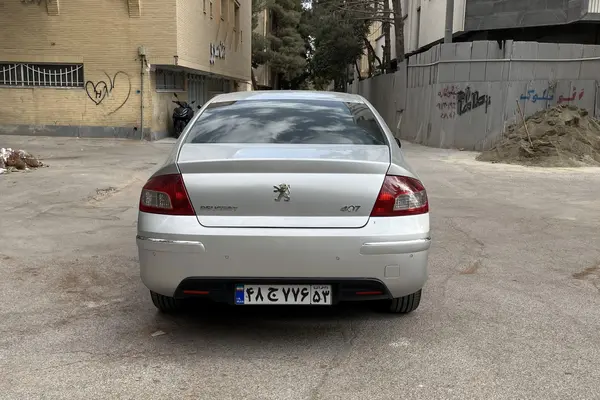 پژو 407