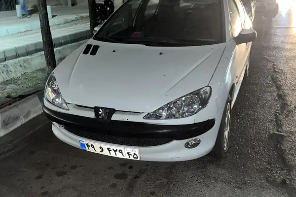 پژو 206