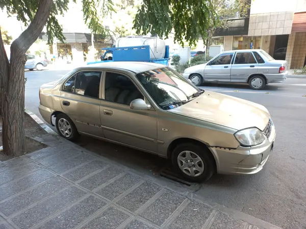 هیوندای ورنا