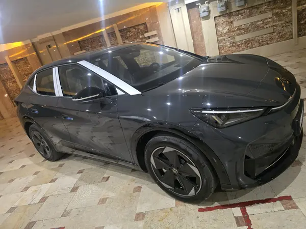 عکس فولکس آی دی یونیکس