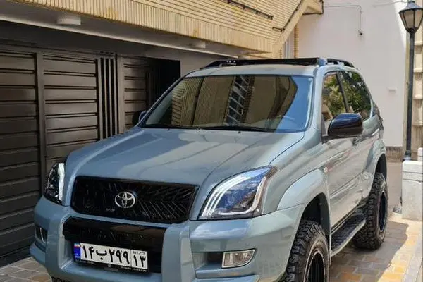 تویوتا پرادو دو در