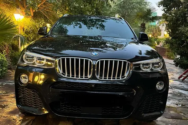 بی ام و X4