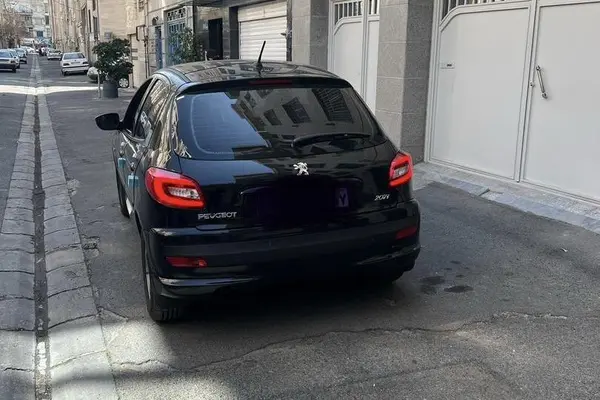 پژو 207