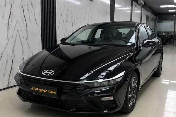 هیوندای النترا