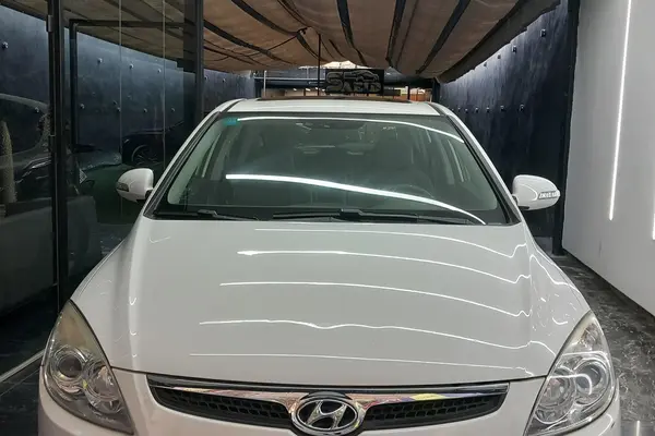 هیوندای i30