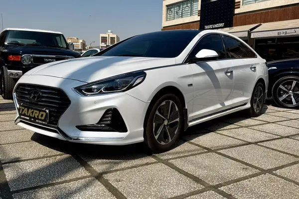 هیوندای سوناتا هیبرید