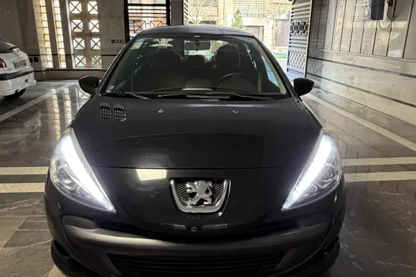 پژو 207