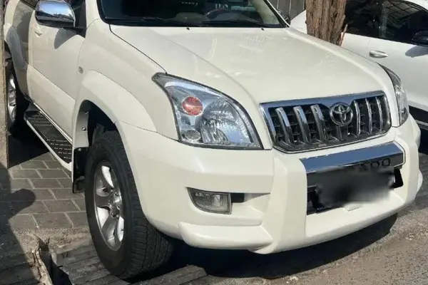 تویوتا پرادو دو در