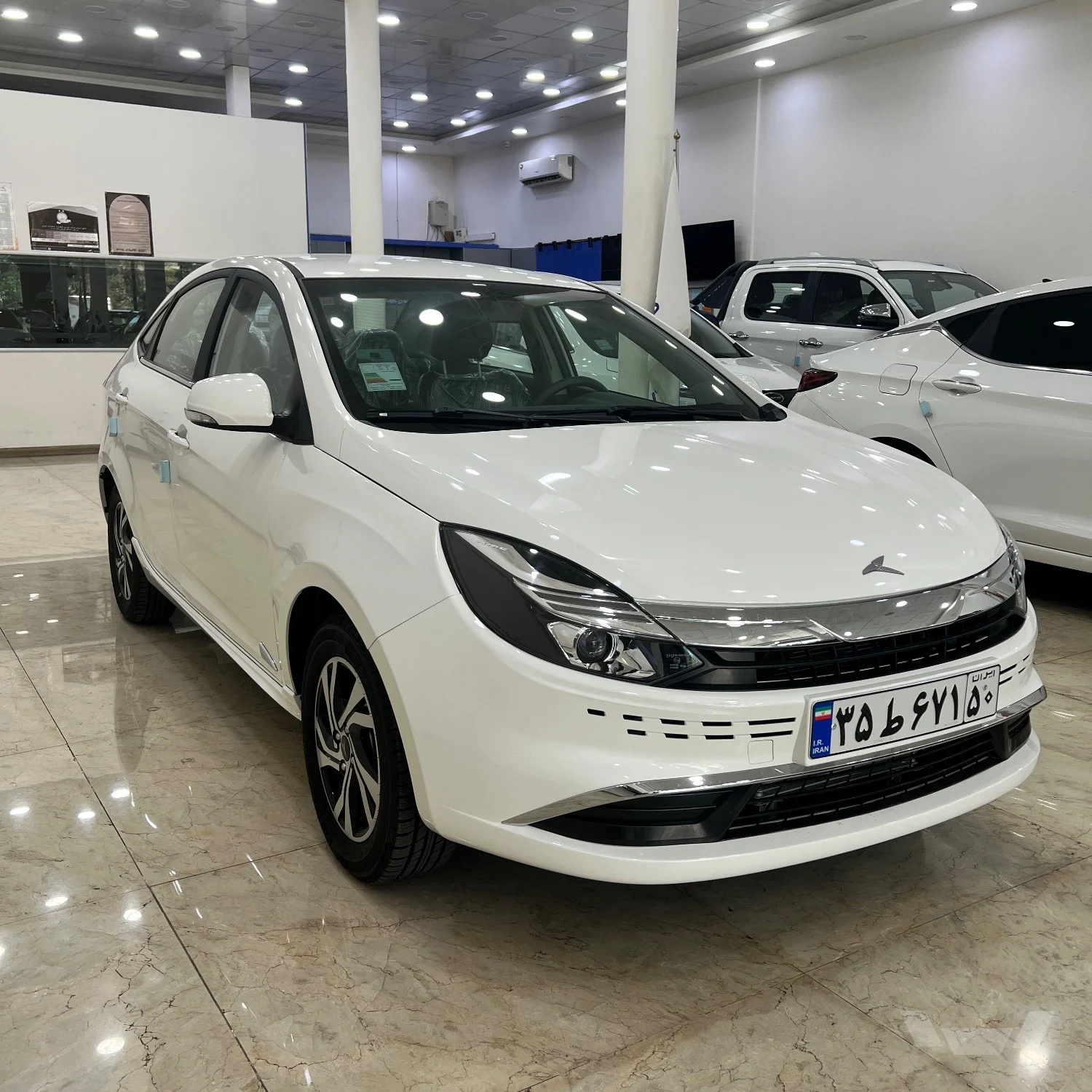کی ام سی ایگل