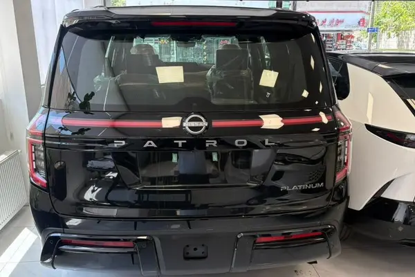 نیسان پاترول (وارداتی)