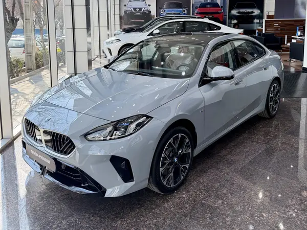 بی ام و سری 2 گرن کوپه