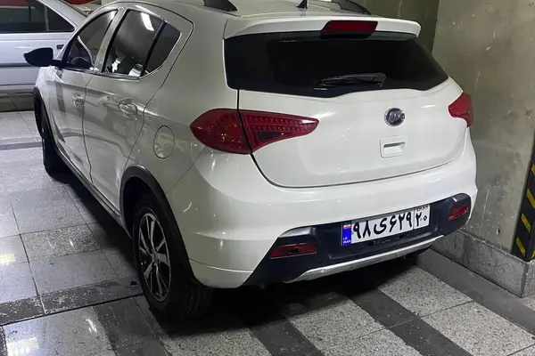 عکس لیفان X50