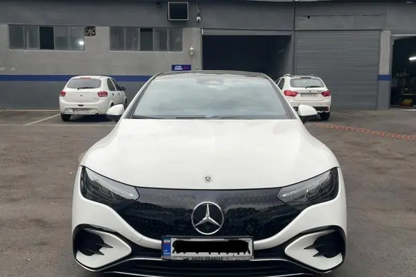 بنز EQE Sedan