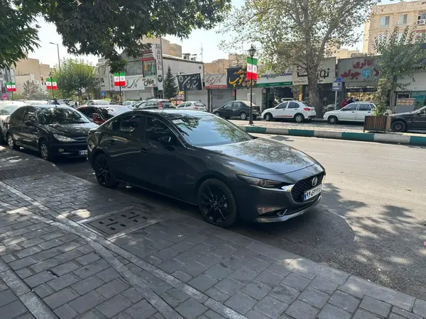 عکس مزدا 3 وارداتی
