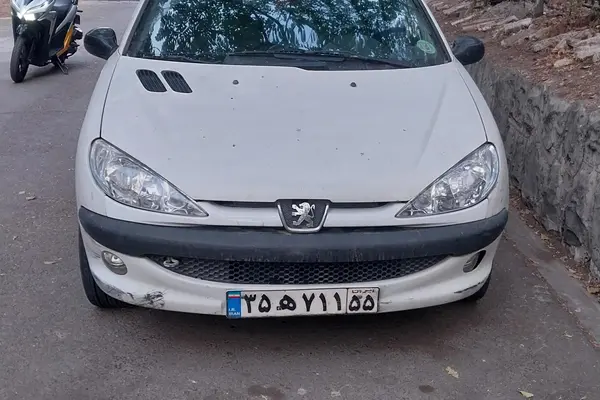 پژو 206