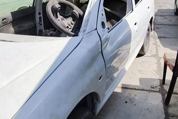 پژو 206