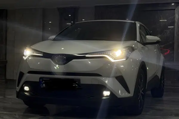 تویوتا C-HR