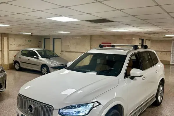 ولوو XC90