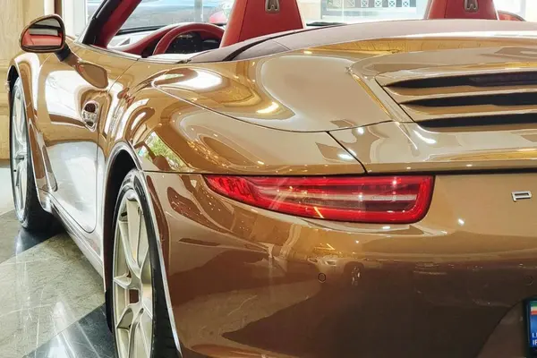 پورشه 911